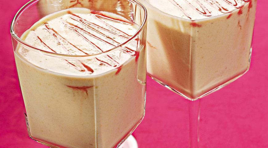 Milkshake with avocado