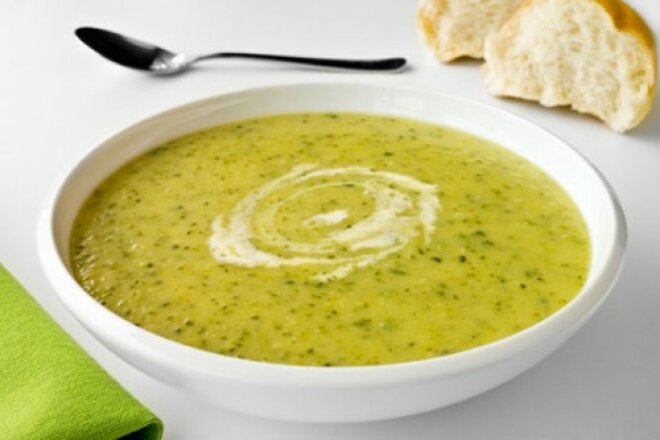 Lemon polish soup with rice