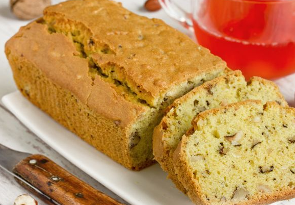 Rice flour cake with walnuts, cashews and hazelnuts