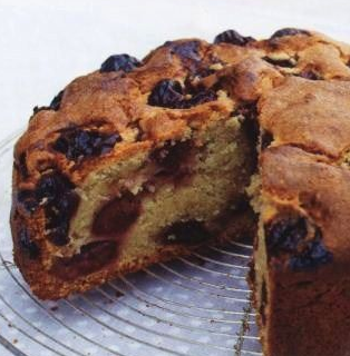 Walnut muffin with cherries