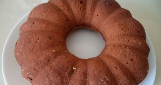 Tomato cake with raisins (lean)