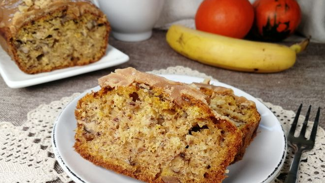 Pumpkin Banana Bread with Peanuts and Caramel Glaze