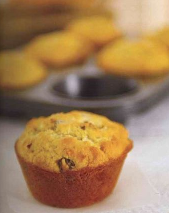 Muffins with dates