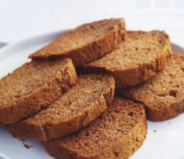 Honey cake with spices