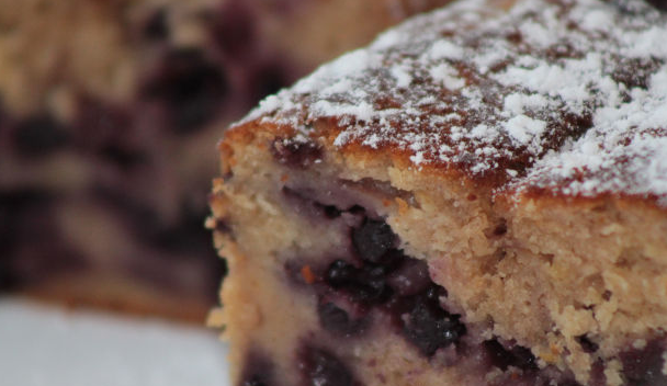 Blueberry yogurt cake