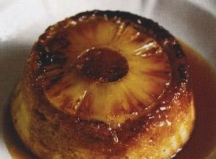 Cupcakes with pineapple