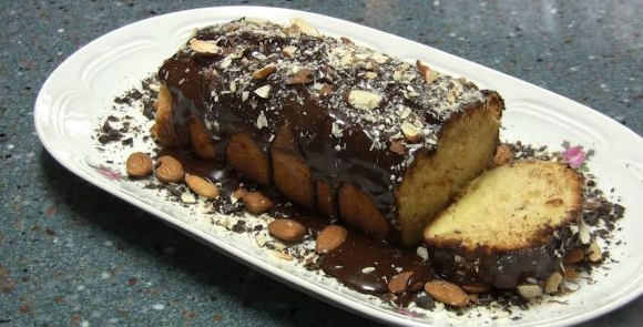 Almond cake