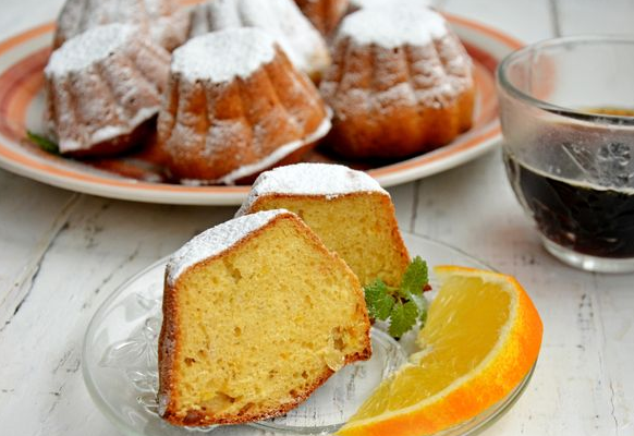Cupcakes on kefir and condensed milk