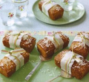 Lemon Coconut Cupcakes