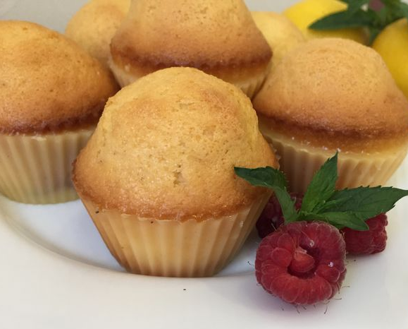 Lemon jelly cupcakes
