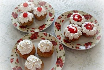 Banana cupcakes