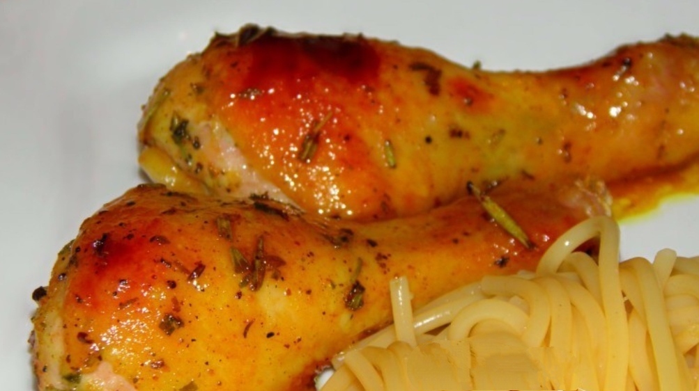 Chicken legs in orange marinade