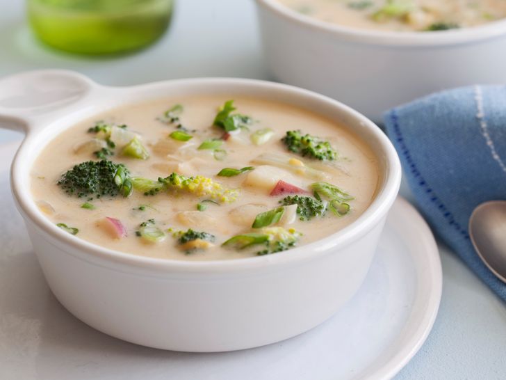 Creamy broccoli and bacon soup