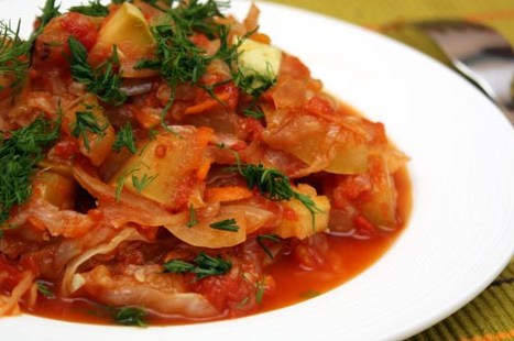 Rice with stewed vegetables