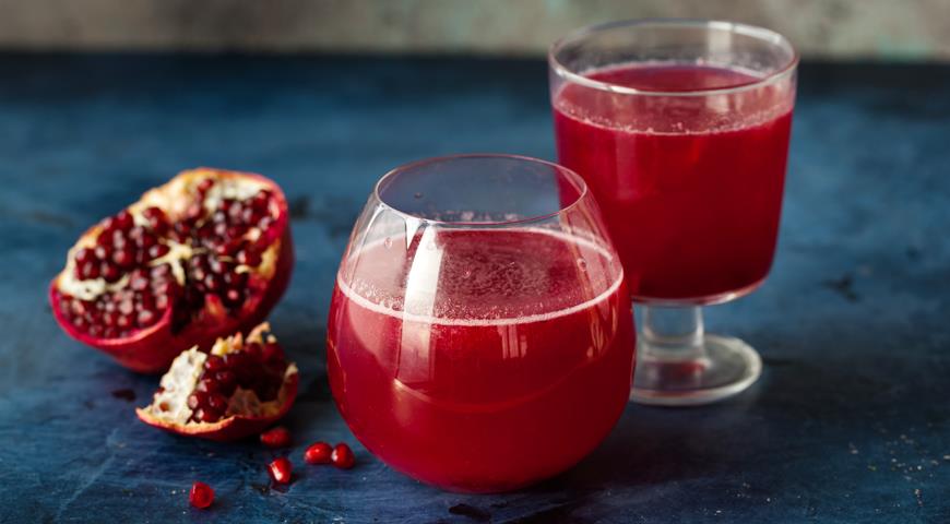 Cranberry and pomegranate drink