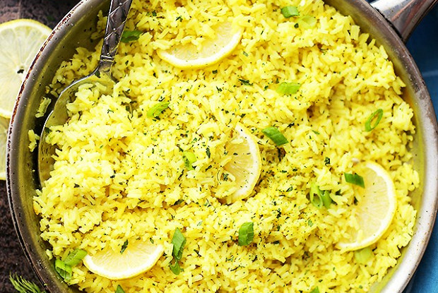 Lemon rice with milk