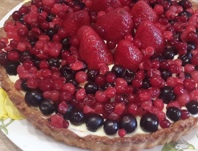 Shortcake with berries