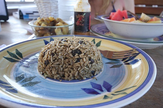Aromatic rice with beans
