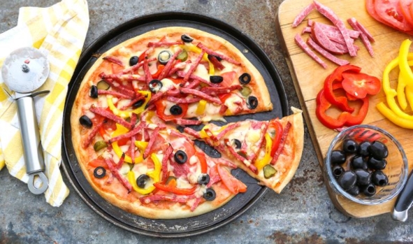 Pizza with smoked sausage
