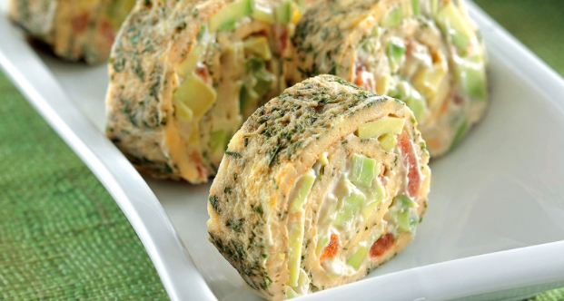 Omelet Rolls with Vegetables