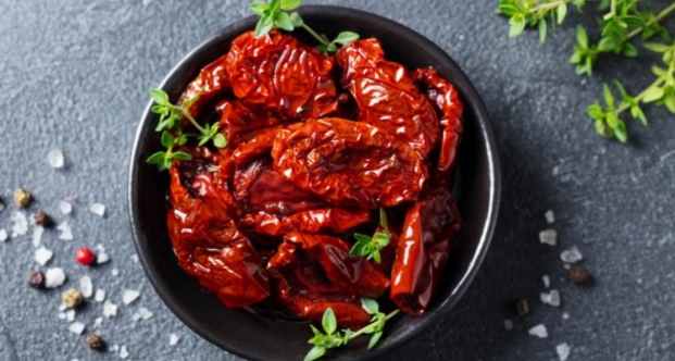 Sun-dried Tomatoes with Vinegar