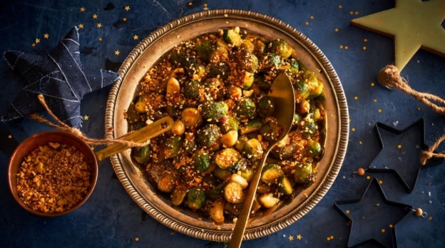 Brussels Sprouts with Garlic and Nut Seasoning