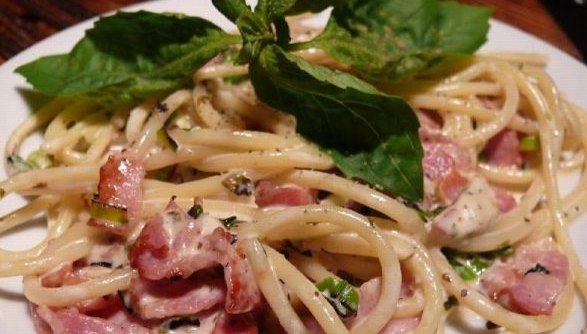 Pasta Carbonara in a Slow Cooker