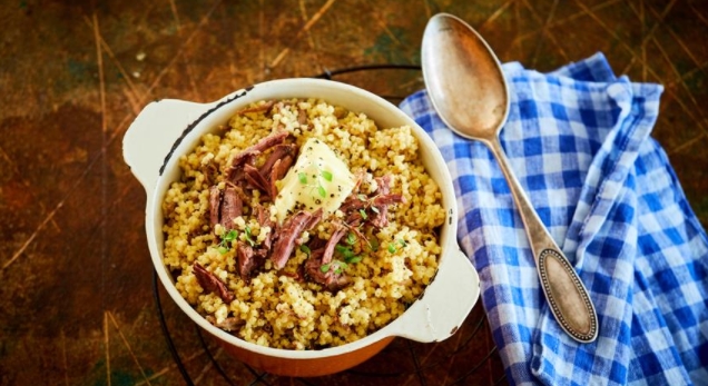 Boiled Millet Porridge with Beef Brisket