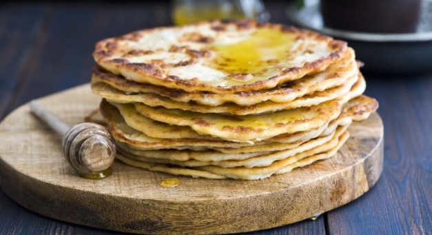 Eremchek Yukalary, Cottage Cheese Cakes in Tatar Style