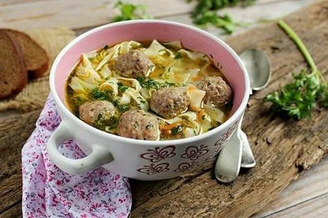 Homemade noodles with meatballs