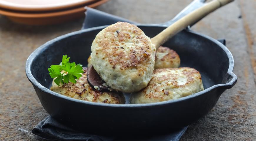Juicy pike cutlets