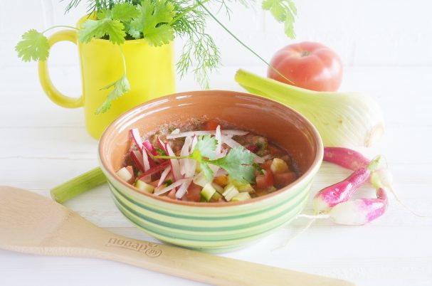 Gazpacho with radish and fennel