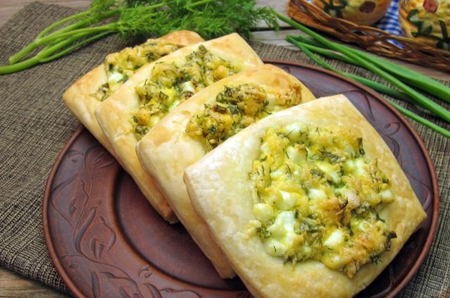 Snack puffs with boiled eggs, cheese and herbs