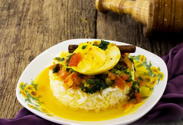 Eggs in tomato sauce