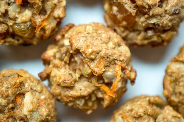 Healthy Carrot Muffins : Low-fat and juicy