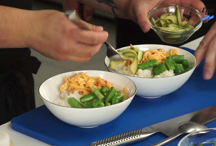 Poke with rice, crab and broken cucumbers