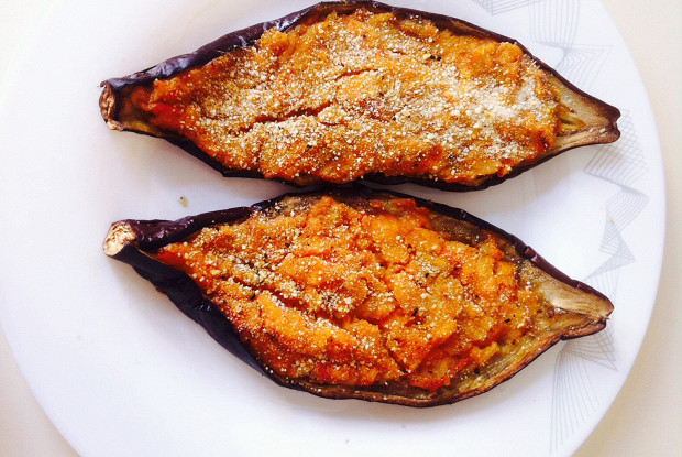 Eggplant with rice and yogurt