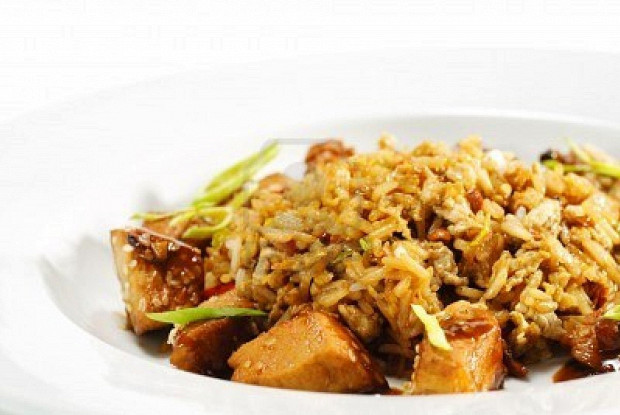 Thai fried rice with chicken
