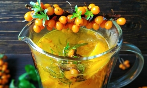 Sea buckthorn tea with orange and rosemary