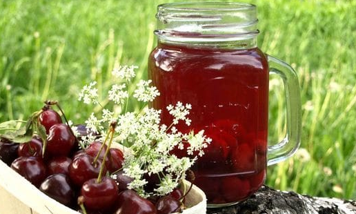 Cherry-cherry compote
