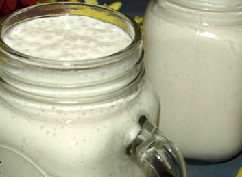 Coconut banana smoothie