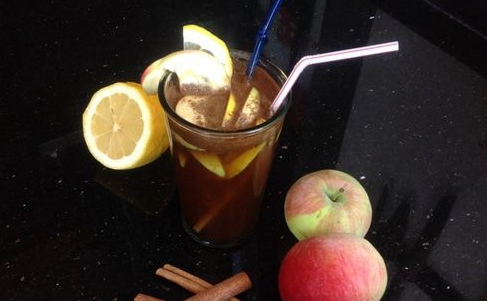 Apple Cinnamon Cocktail