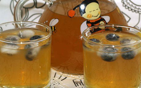 Easy tea lemonade
