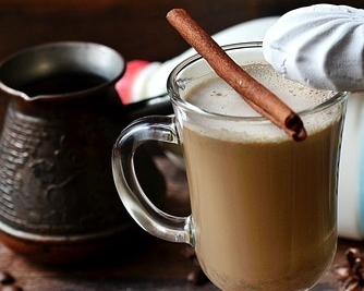 Coffee with cinnamon and halva