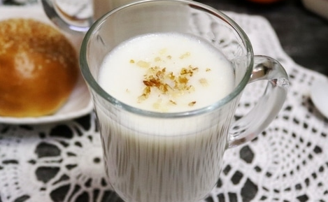 Milk banana jelly