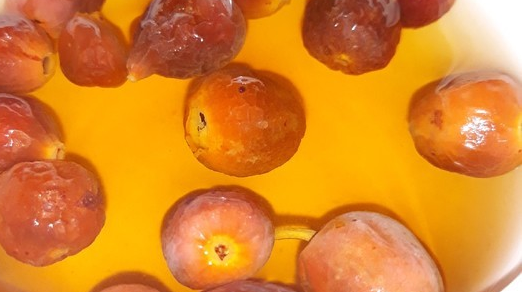 Vitamin decoction of wild rose