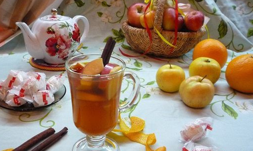 Apple tea with orange and cinnamon