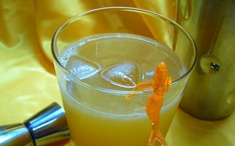Non-alcoholic cocktail 