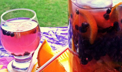 Blueberry-citrus drink