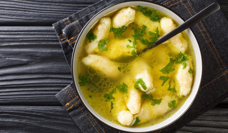 Soup with semolina dumplings